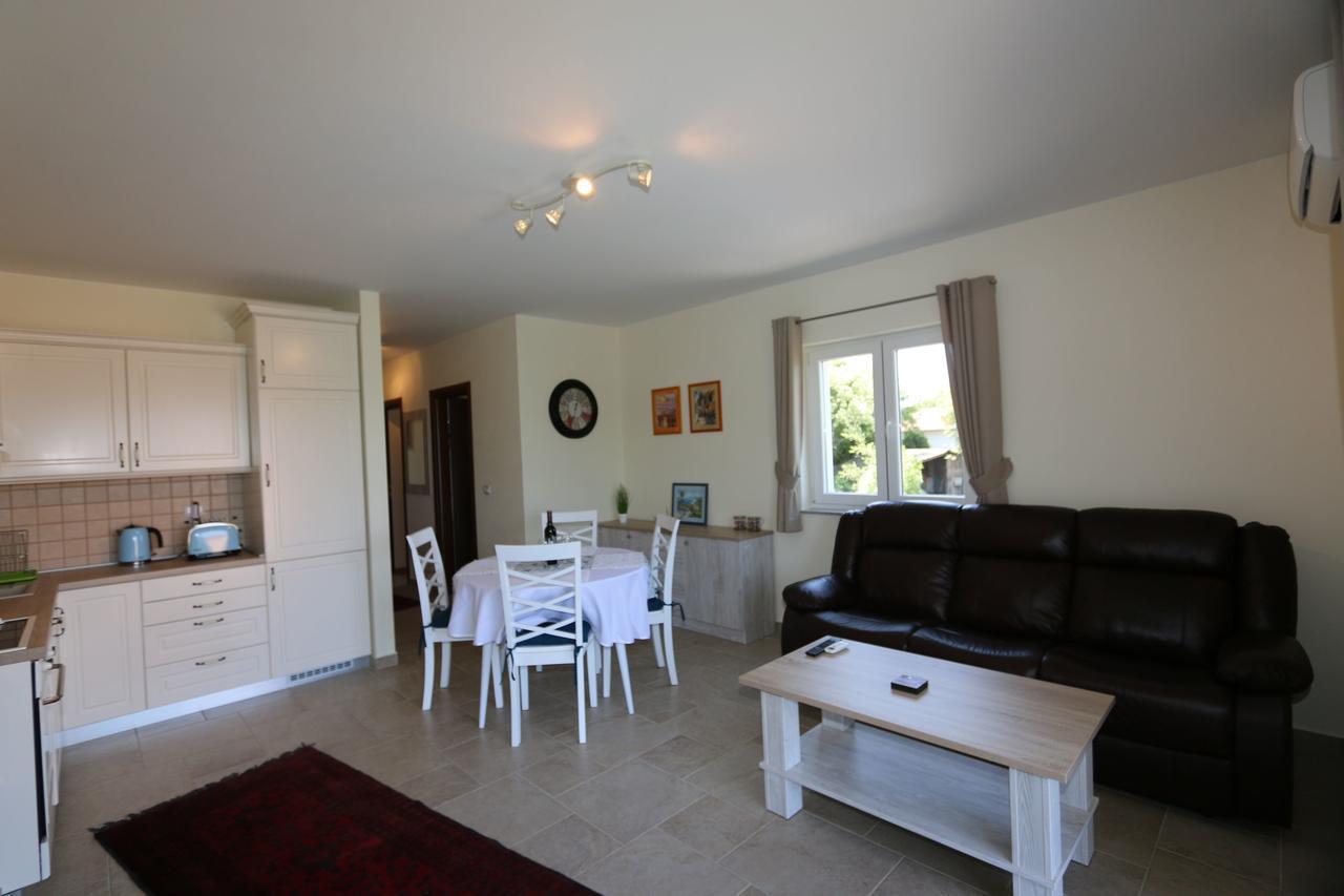 Apartment Soline Cove エクステリア 写真